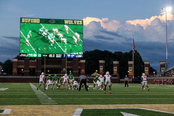 No need for binoculars in Buford.