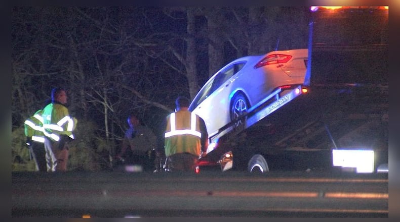 Forsyth County sheriff’s deputies used spike strips to end a chase on Ga. 400 South just past the Peachtree Parkway exit.