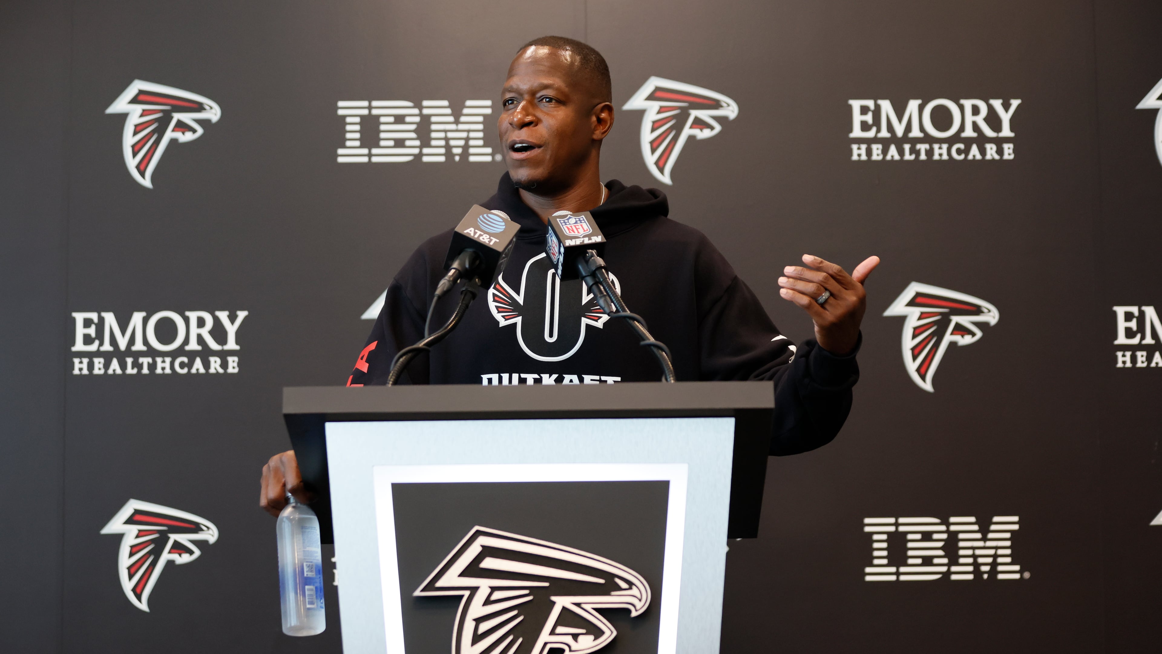Atlanta Falcons Coach Raheem Morris speaks to the media at the team’s NFL football training camp, Thursday, July 24, 2025, in Flowery Branch, Ga. (Miguel Martinez/AJC via AP)