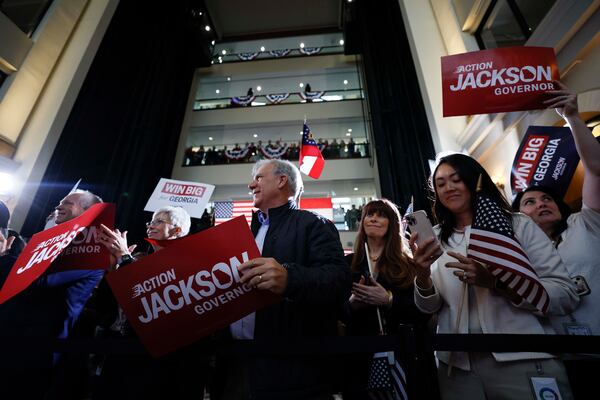 Supporters turn out to cheer Rick Jackson kick off his Republican campaign for governor. (Miguel Martinez/AJC)