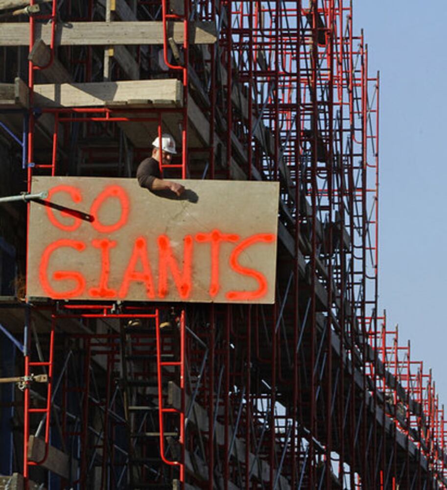 N.Y. fetes Giants with Super Bowl parade