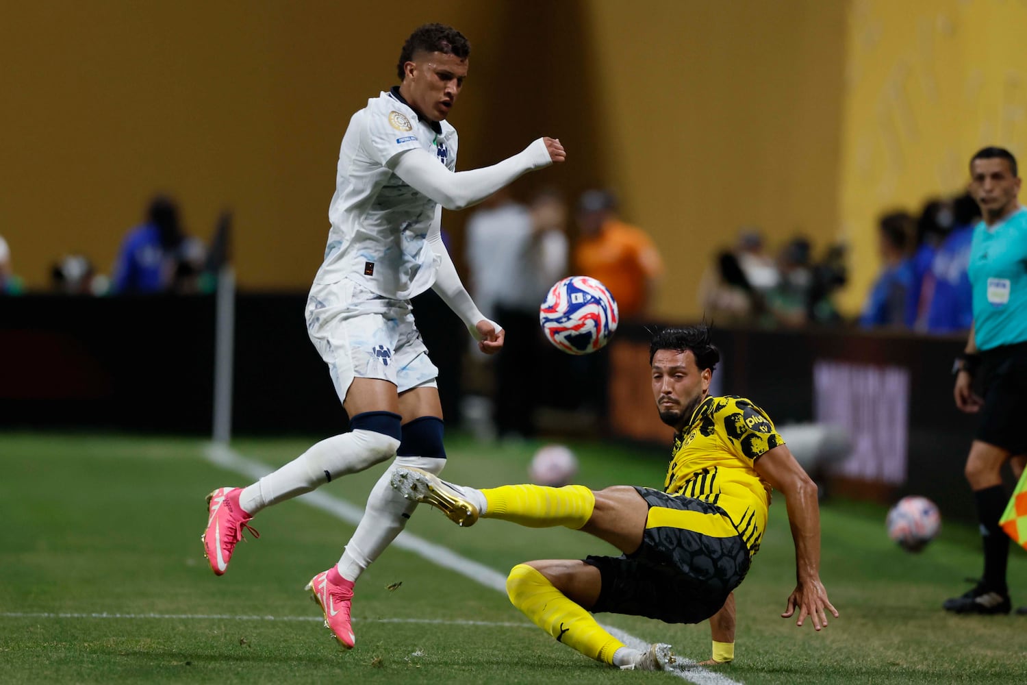 Borussia Dortmund vs C.F. Monterrey