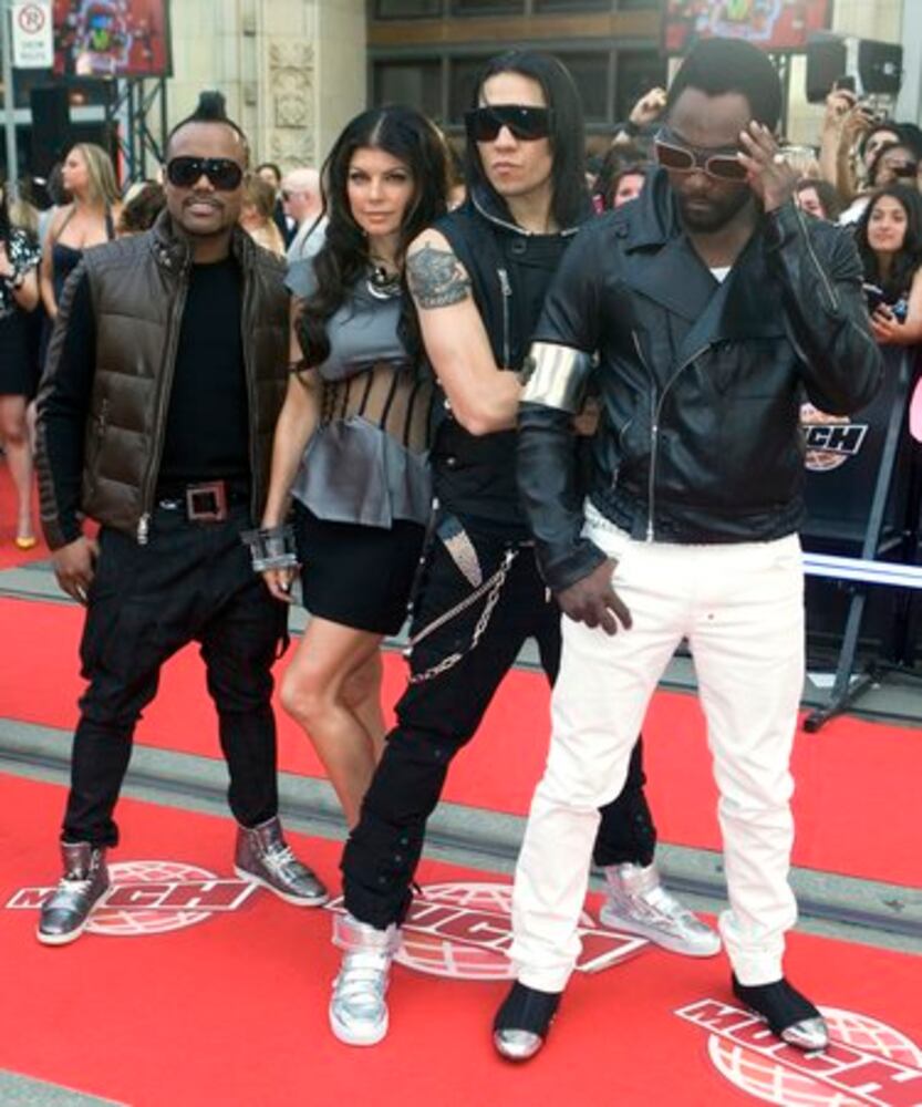 Lady Gaga, Black Eyed Peas in Toronto