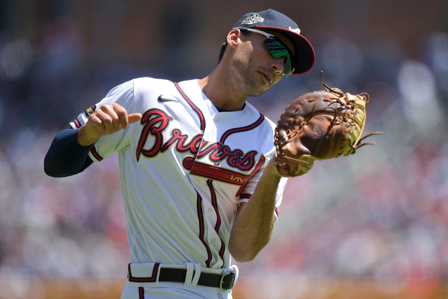 041122 BRAVES PHOTO