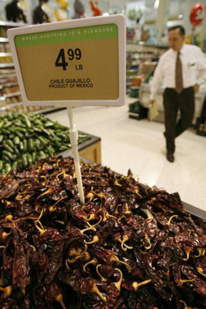 Publix remakes store with Latino focus