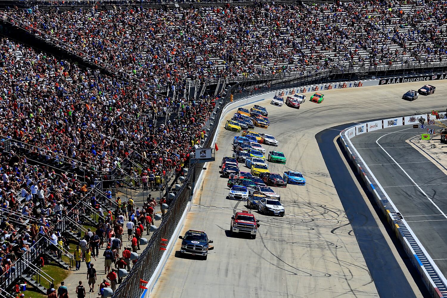 Track damage stopped race for 22 minutes
