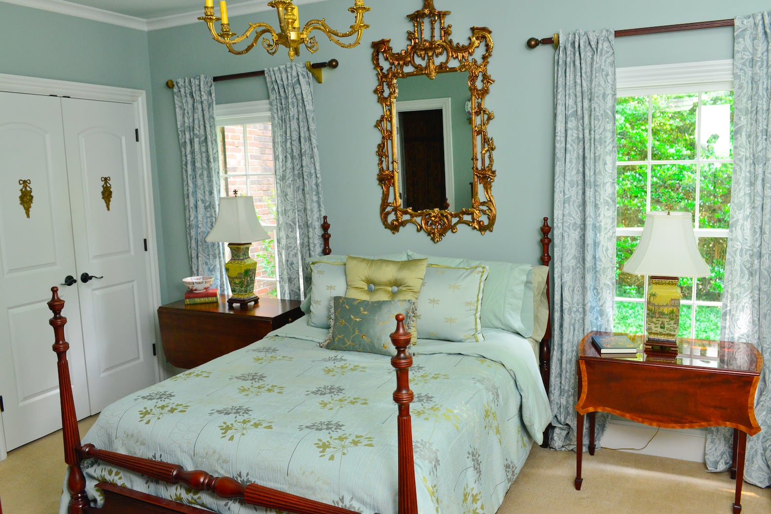 The guest room
