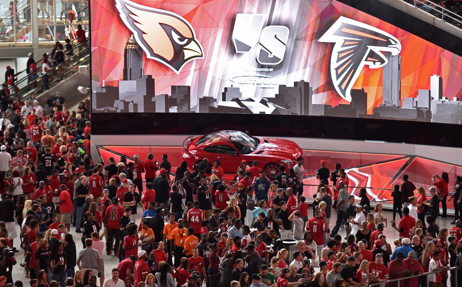 Photos: The scene at the Falcons’ new Mercedes-Benz Stadium