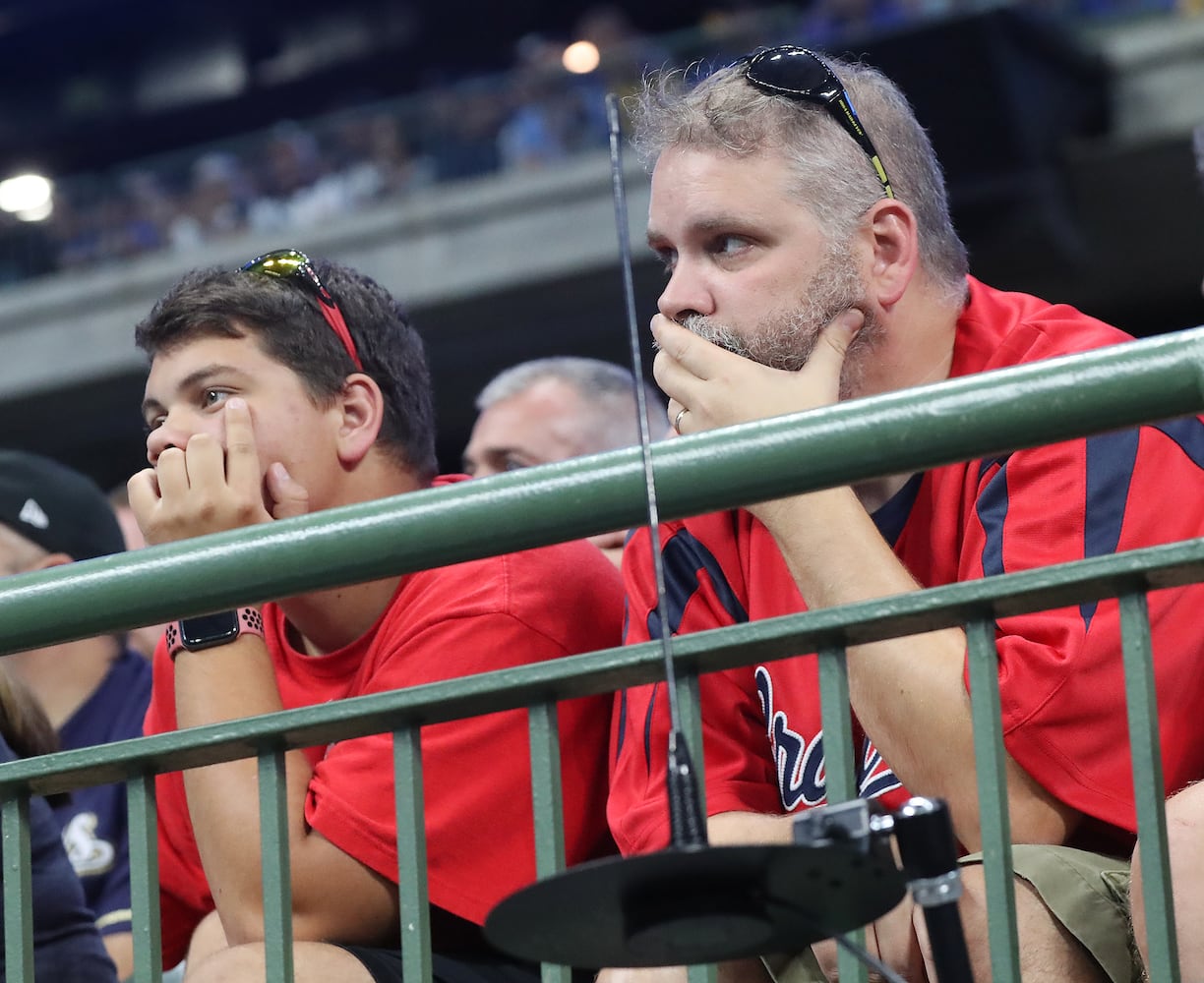 BRAVES PHOTO
