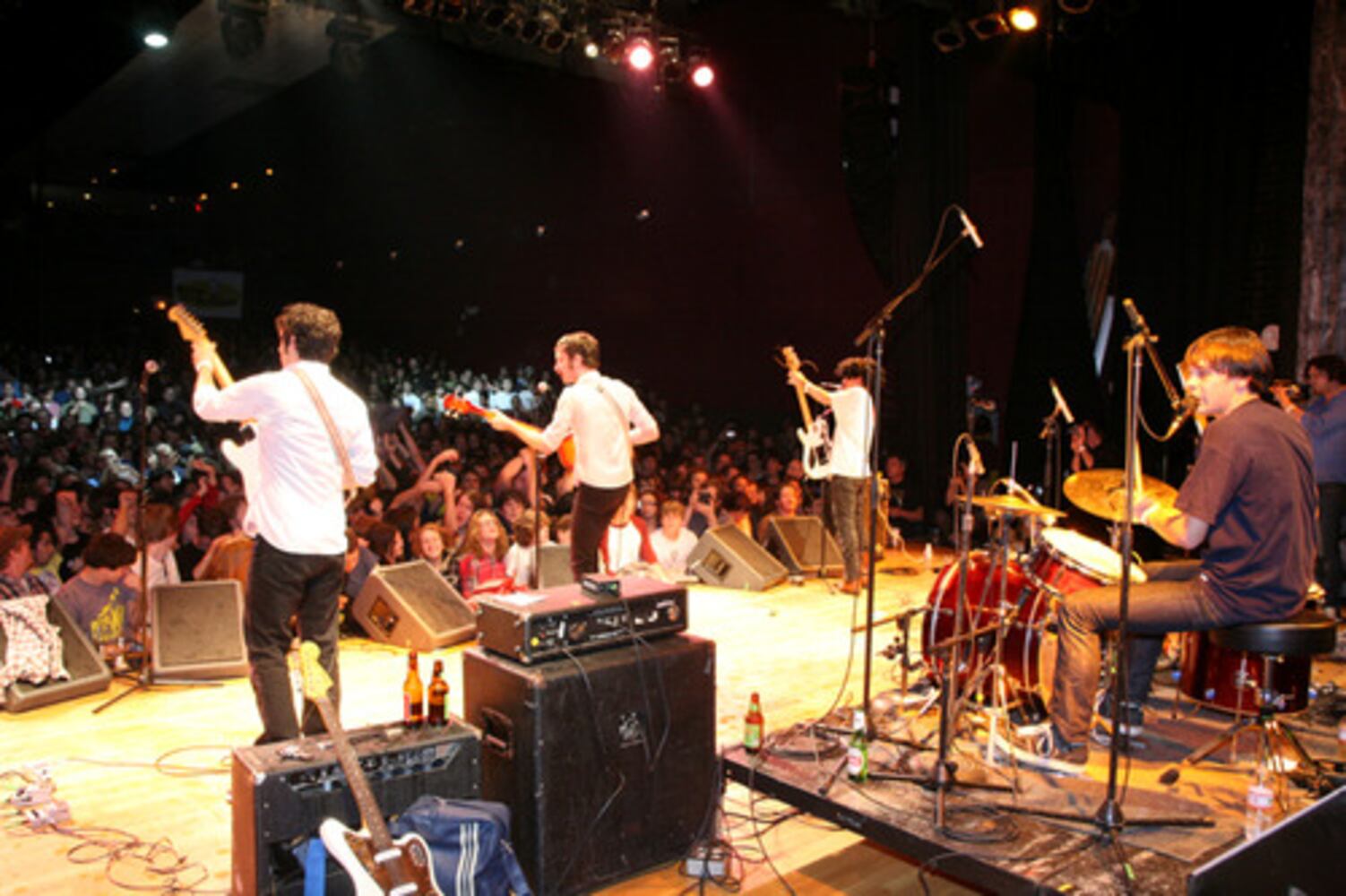 Black Lips headline party for Stomp and Stammer