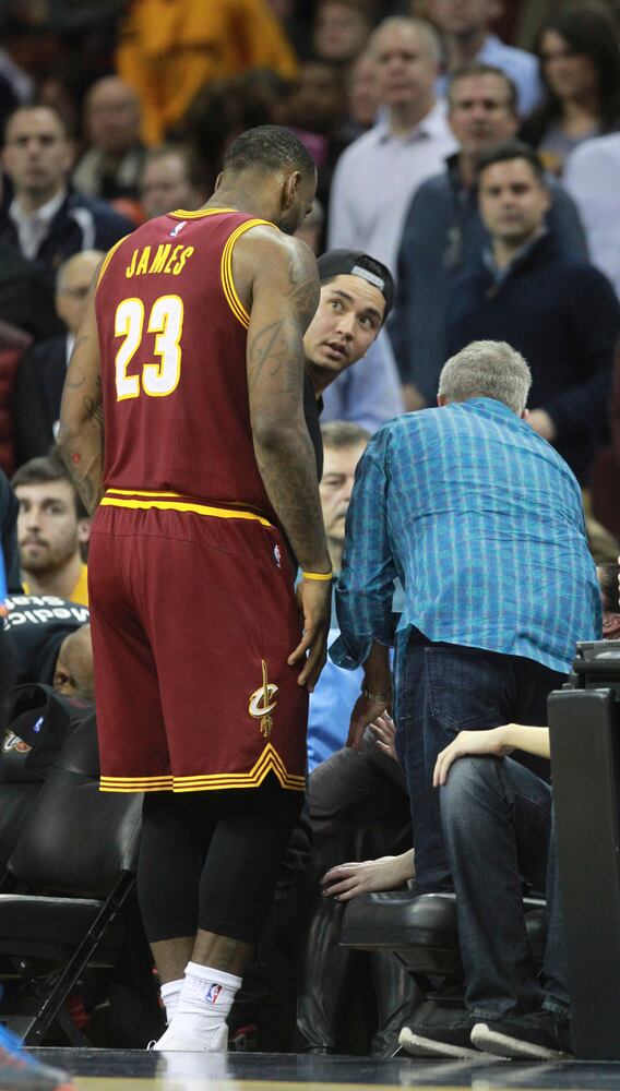 Golfer's wife hurt in collison with LeBron James