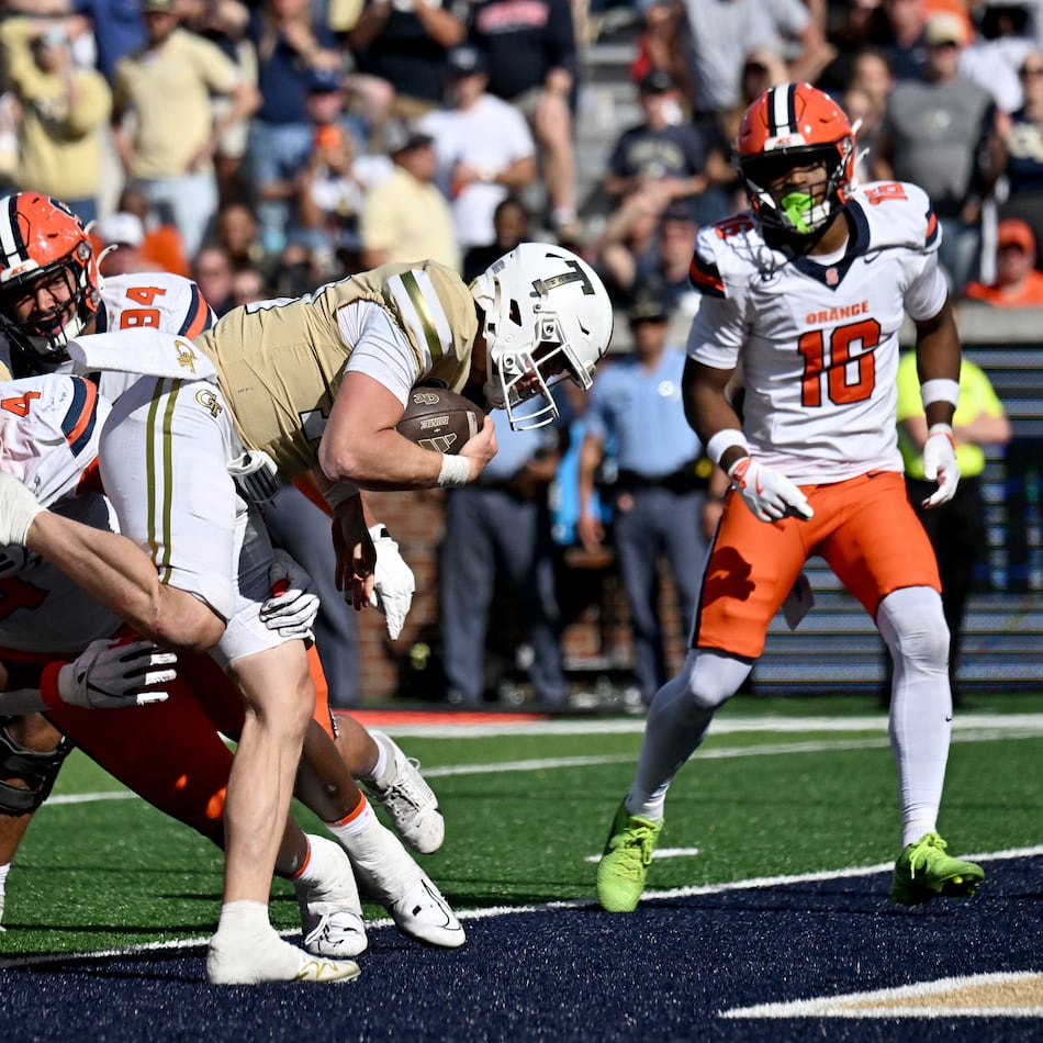 Georgia Tech quarterback Haynes King (10) pushes through for a touchdown during the second half in an NCAA college football game at Bobby Dodd Stadium, Saturday, October 25, 2025 in Atlanta. Georgia Tech won 41-16 over Syracuse. (Hyosub Shin/AJC)