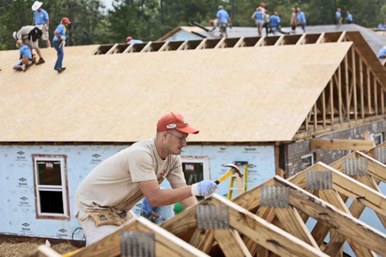 Habitat building frenzy = 8 homes by Friday
