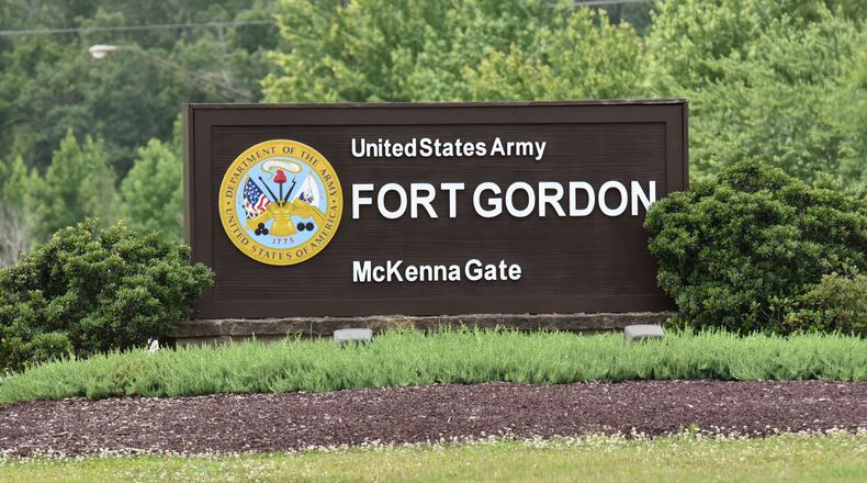 HYOSUB SHIN / HSHIN@AJC.COM