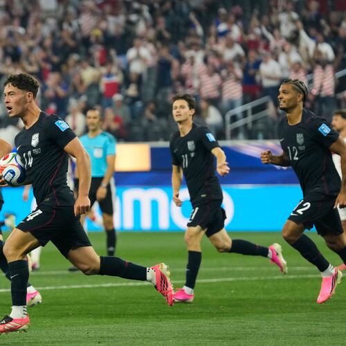 United States' Sebastian Berhalter (14) celebrates scoring his side's second goal against Turkey during the World Cup Group D soccer match in Inglewood, Calif., near Los Angeles, Thursday, June 25, 2026. (AP Photo/Andre Penner)