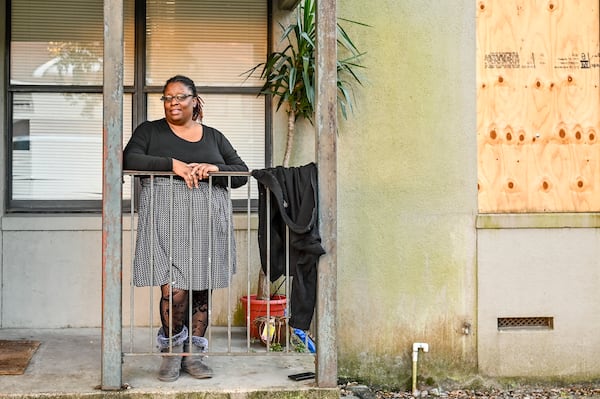 Resident Shana Williams, who currently walks to work, fears families like her will end up "in the boondocks." (Sarah Peacock for the AJC)