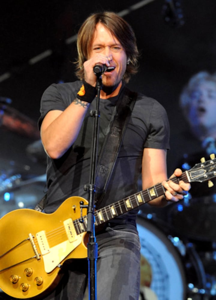 Keith Urban plays Madison Square Garden