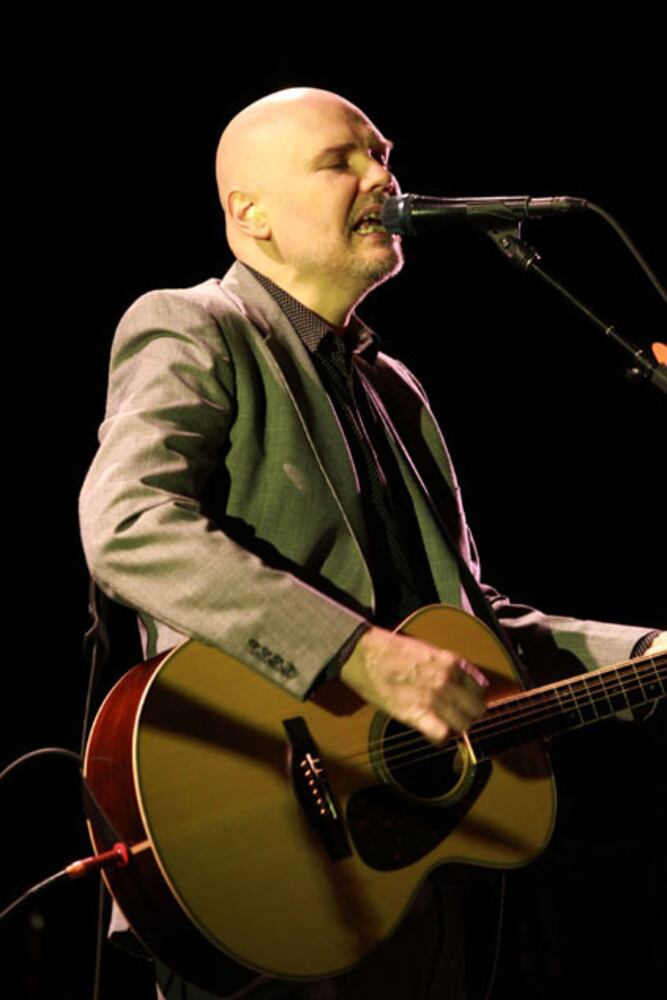 Smashing Pumpkins play Cobb Energy Centre