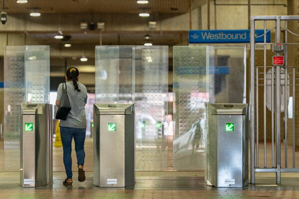 A broken fare gate at the Georgia State MARTA station forces riders to use alternative gates on Tuesday, June 2, 2026. (Ben Hendren for the AJC)