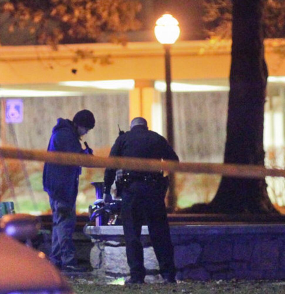 Nude woman found near Atlanta park