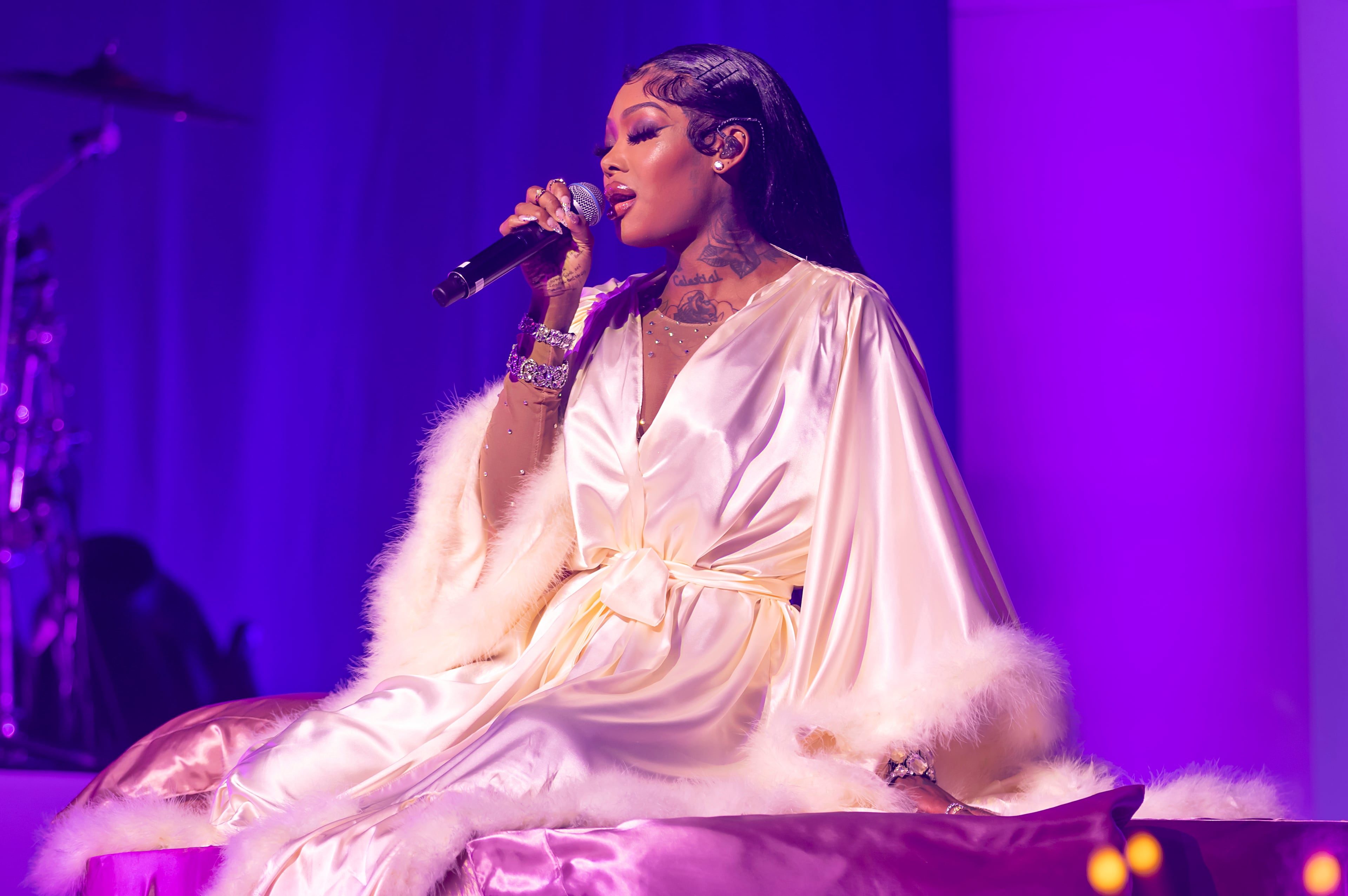 Summer Walker "One Night Only" CLEAR EP Series Concert