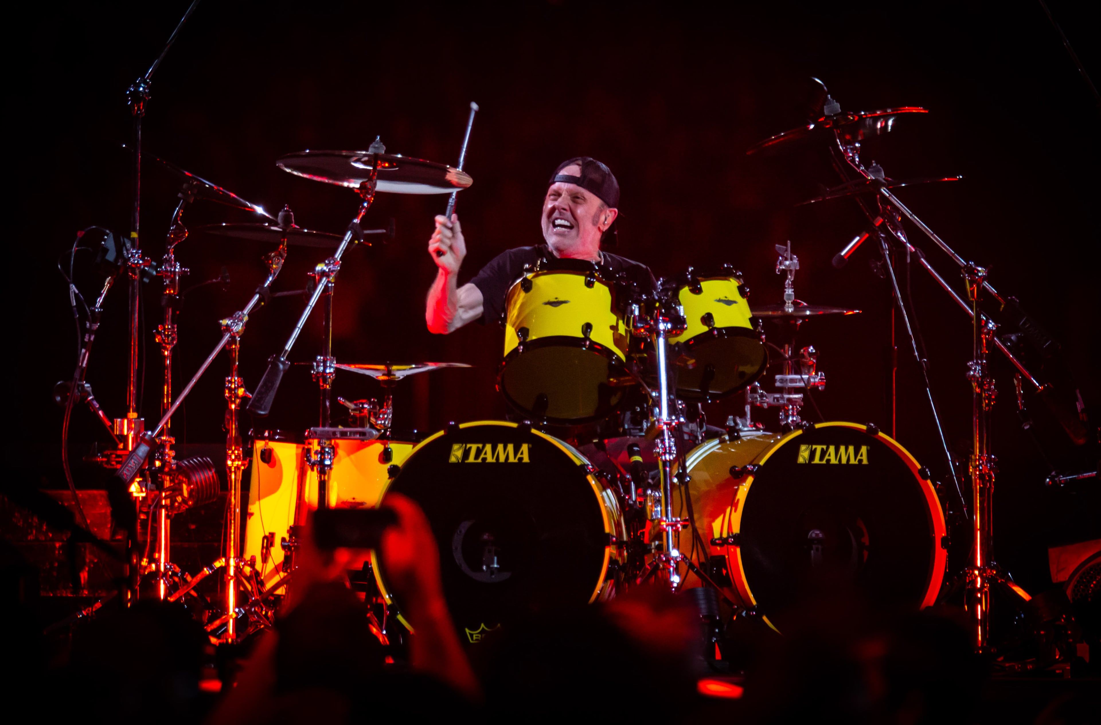 Lars Ulrich and Metallica played in the round to a completely sold out Mercedes-Benz Stadium. (Ryan Fleisher for the AJC)