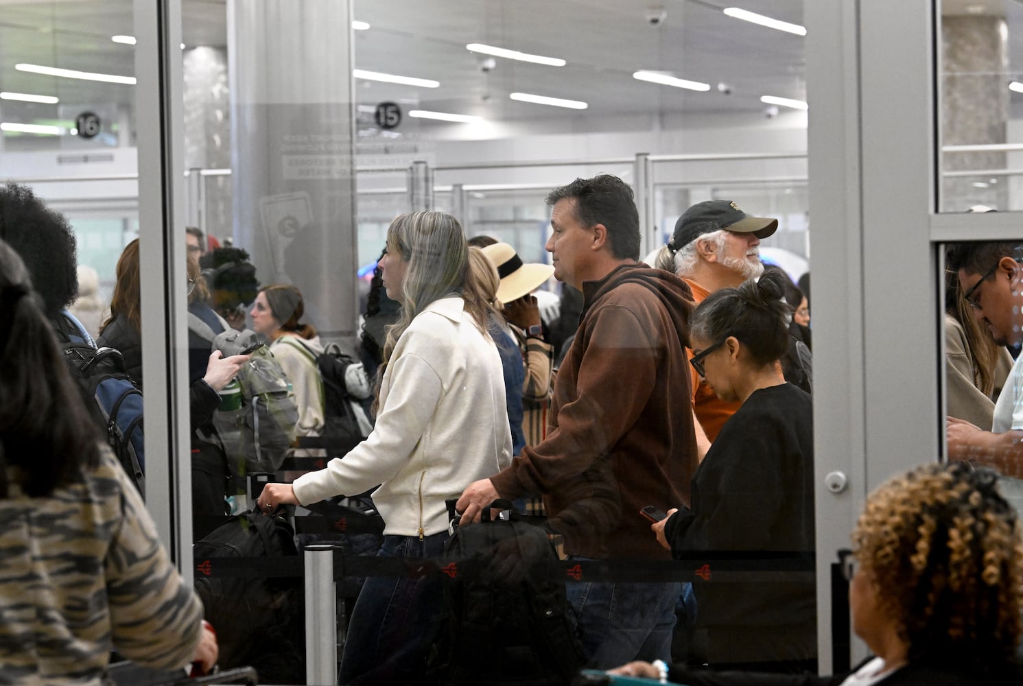 Saturday and weekend airport wait times