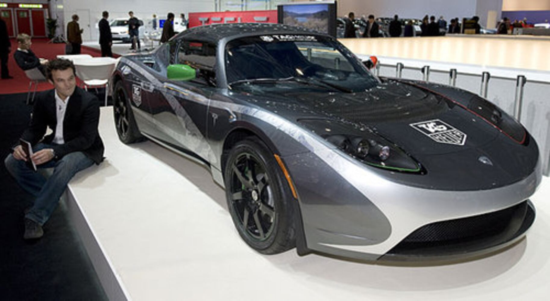 High-tech luxury cars at 2010 Geneva Motor Show