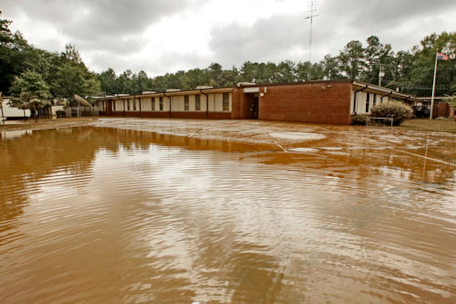 Clarkdale School damaged in flood
