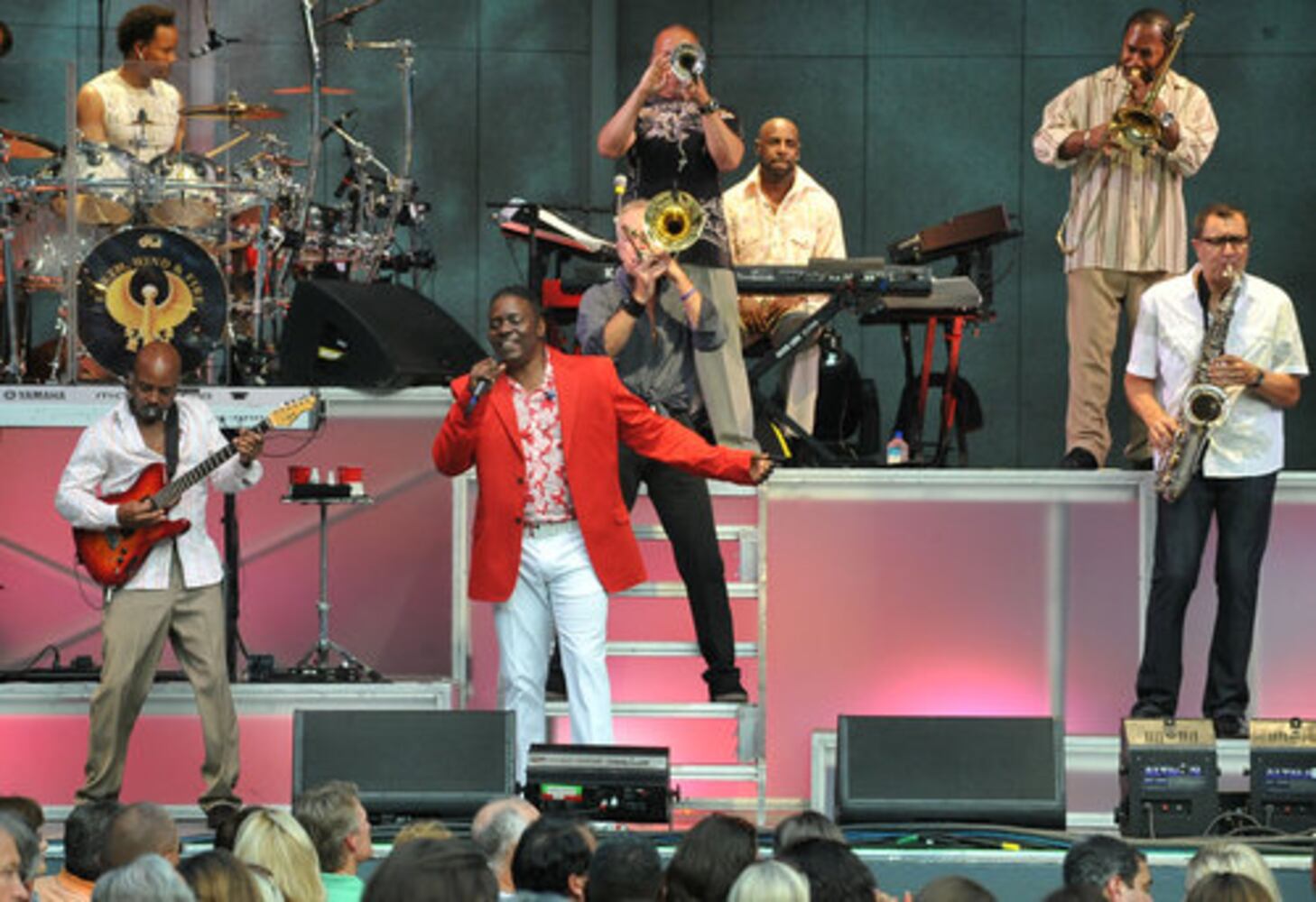 Earth, Wind & Fire and Chicago at Chastain Park