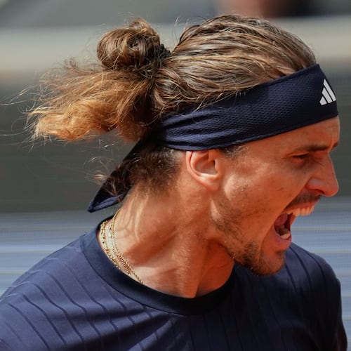 Germany's Alexander Zverev reacts during the semifinal tennis match against Czech Republic's Jakub Mensik at the French Open in Paris, Friday, June 5, 2026. (AP Photo/Christophe Ena)