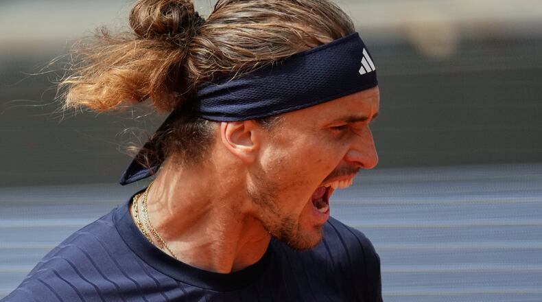 Germany's Alexander Zverev reacts during the semifinal tennis match against Czech Republic's Jakub Mensik at the French Open in Paris, Friday, June 5, 2026. (AP Photo/Christophe Ena)