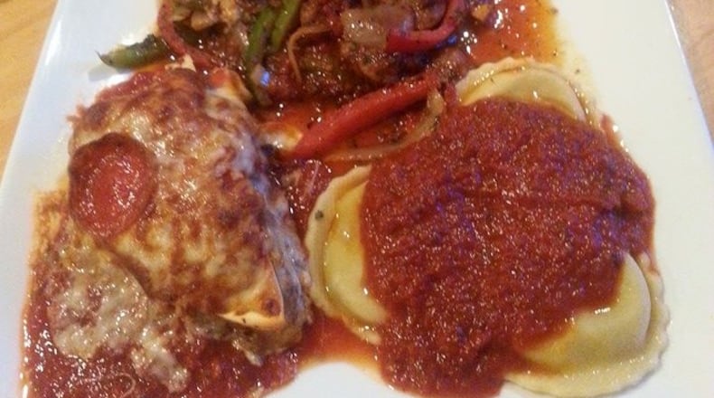 Mama Mia's, which has served the Lilburn area since 1978, is closings its doors next week. (Facebook photo)