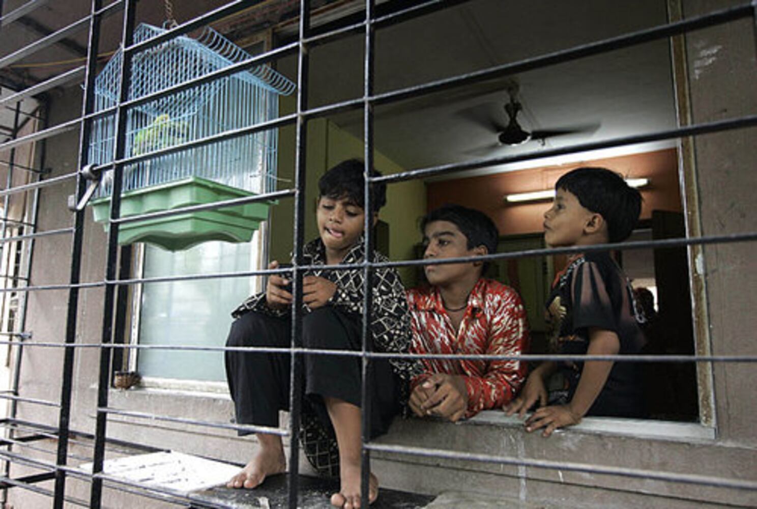 Slumdog Millionaire' child star gets new home