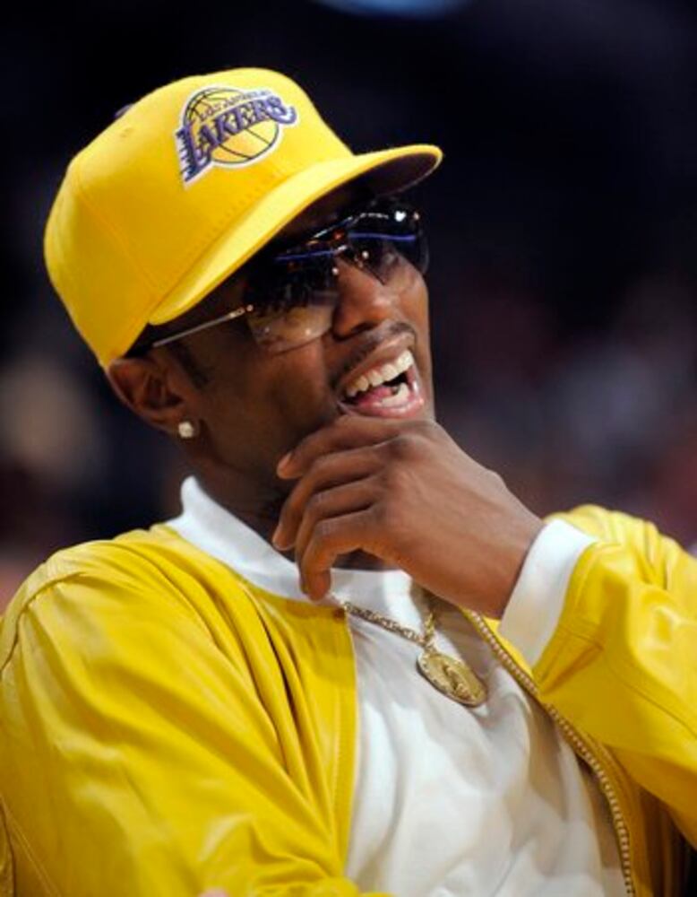 Stars turn out for Lakers-Magic Game 2