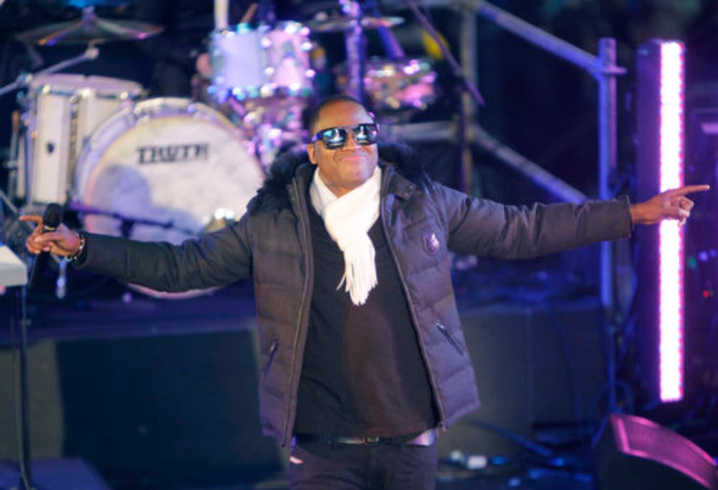 At Times Square, thousands usher in New Year
