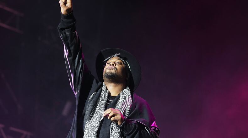 SYDNEY, AUSTRALIA - OCTOBER 18: D'Angelo performs live for fans at Sydney SoulFest Music Festival on October 18, 2014 in Sydney, Australia. (Photo by Mark Metcalfe/Getty Images) D'Angelo performs live for fans at Sydney SoulFest Music Festival on October 18, 2014 in Sydney, Australia. (Photo by Mark Metcalfe/Getty Images)