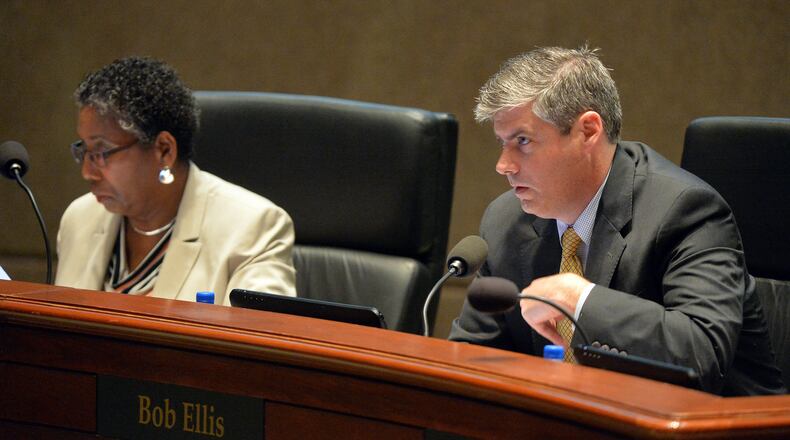 Fulton County Commissioner Bob Ellis was elected vice chairman Wednesday to fill the position left open by the death of Commissioner Joan Garner, who is seated to his right in this 2015 phicture. KENT D. JOHNSON/ KDJOHNSON@AJC.COM AJC FILE PHOTO
