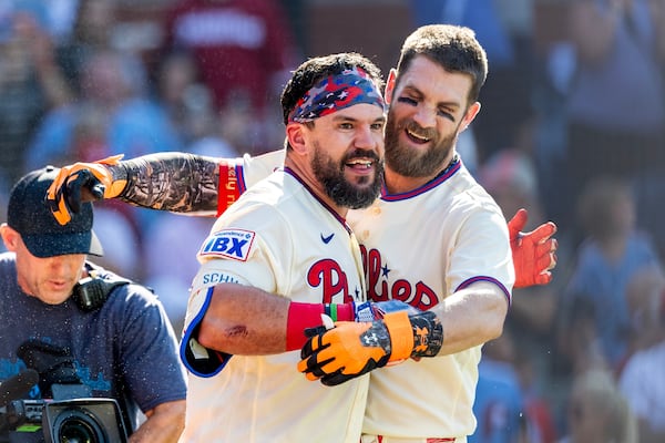 Boo. Hiss. (Laurence Kesterson/AP)