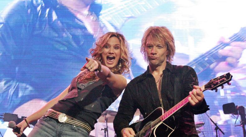 Jennifer Nettles and Jon Bon Jovi January 2006