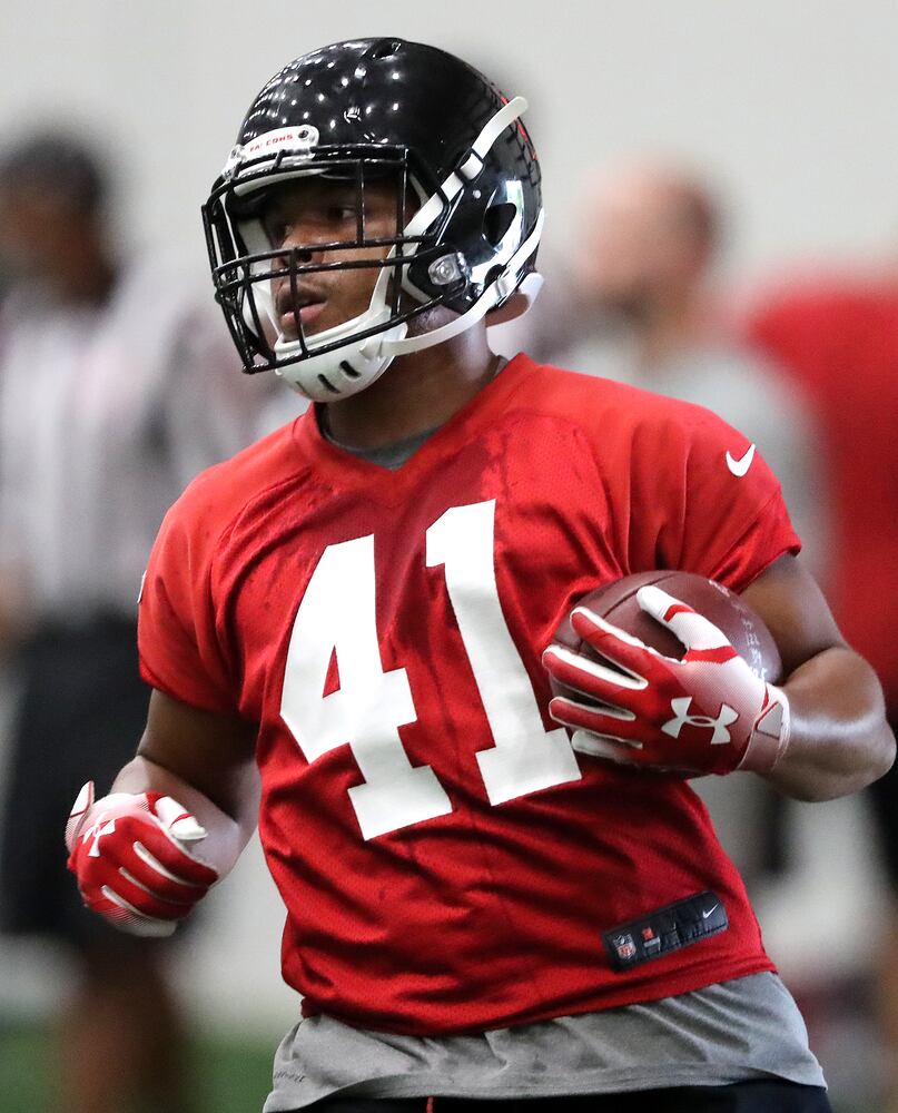 Photos: Falcons back on the field as OTAs kick off