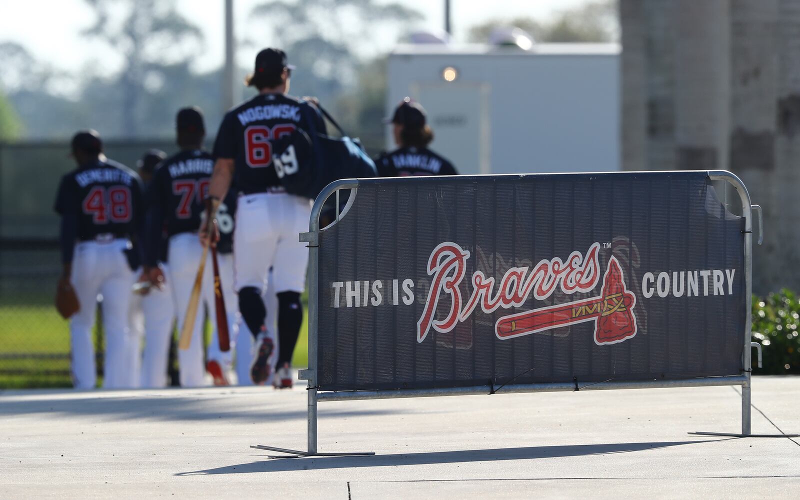 BRAVES PHOTO