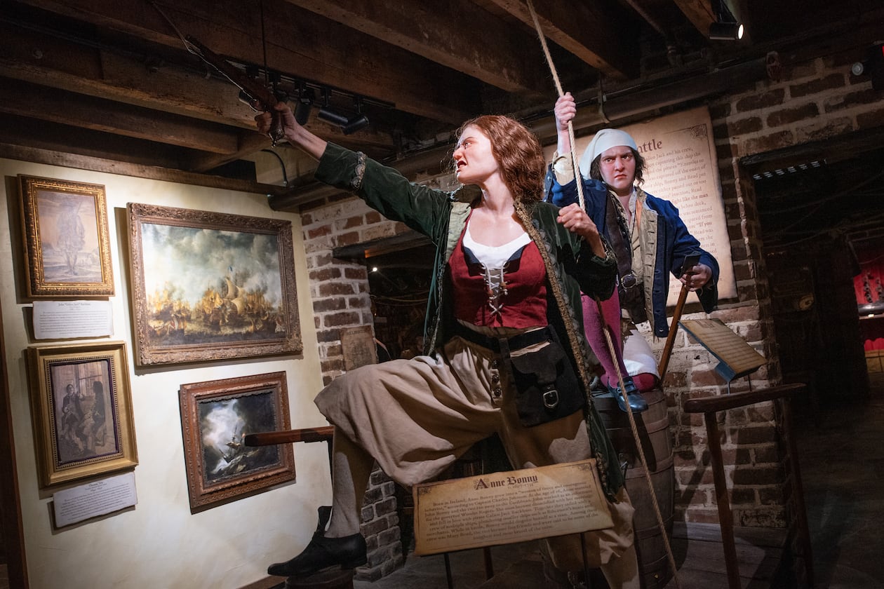 An exhibit in the Savannah Pirates and Treasure Museum depicts Anne Bonny (center) and Mary Read, who were among the few female pirates during the Golden Age of Piracy. (Courtesy of Travis Spagenhurg)