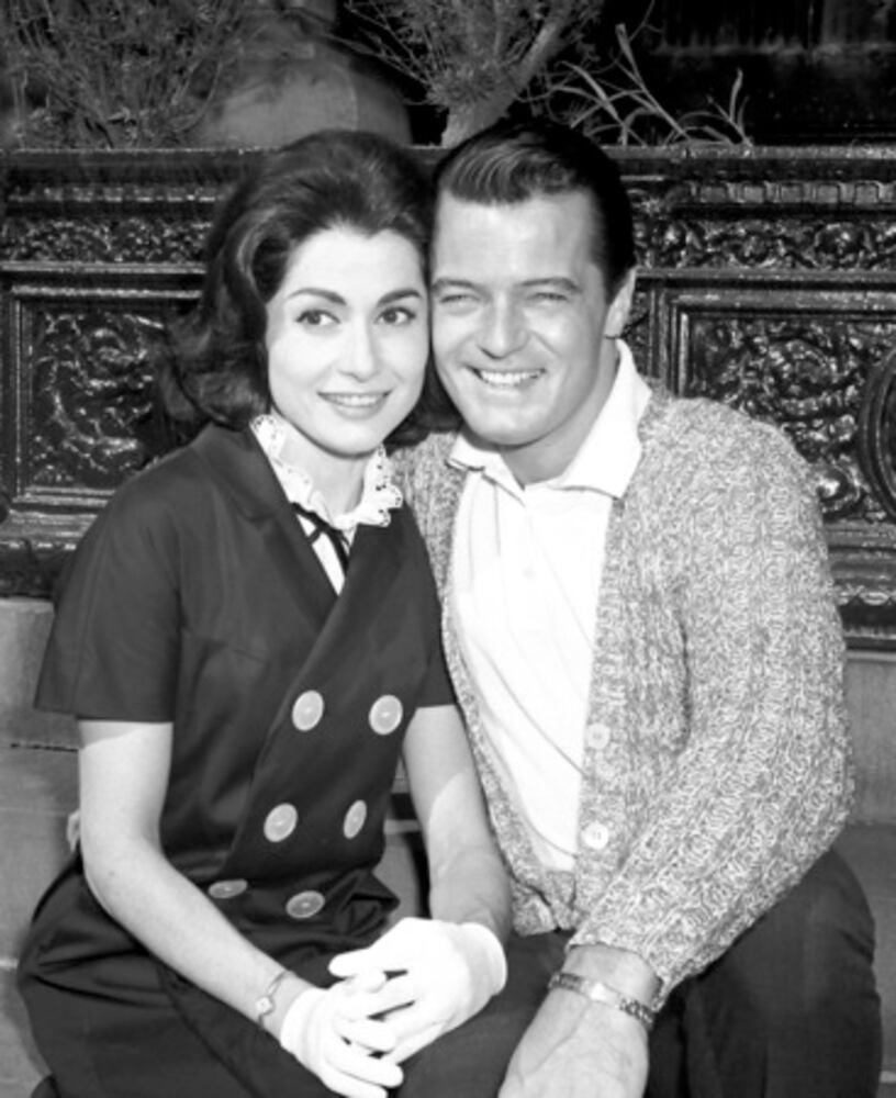 Singer Robert Goulet dies