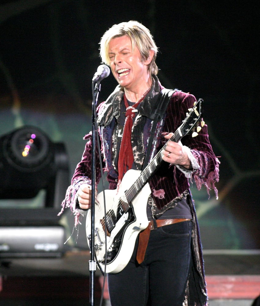 David Bowie plays Atlanta