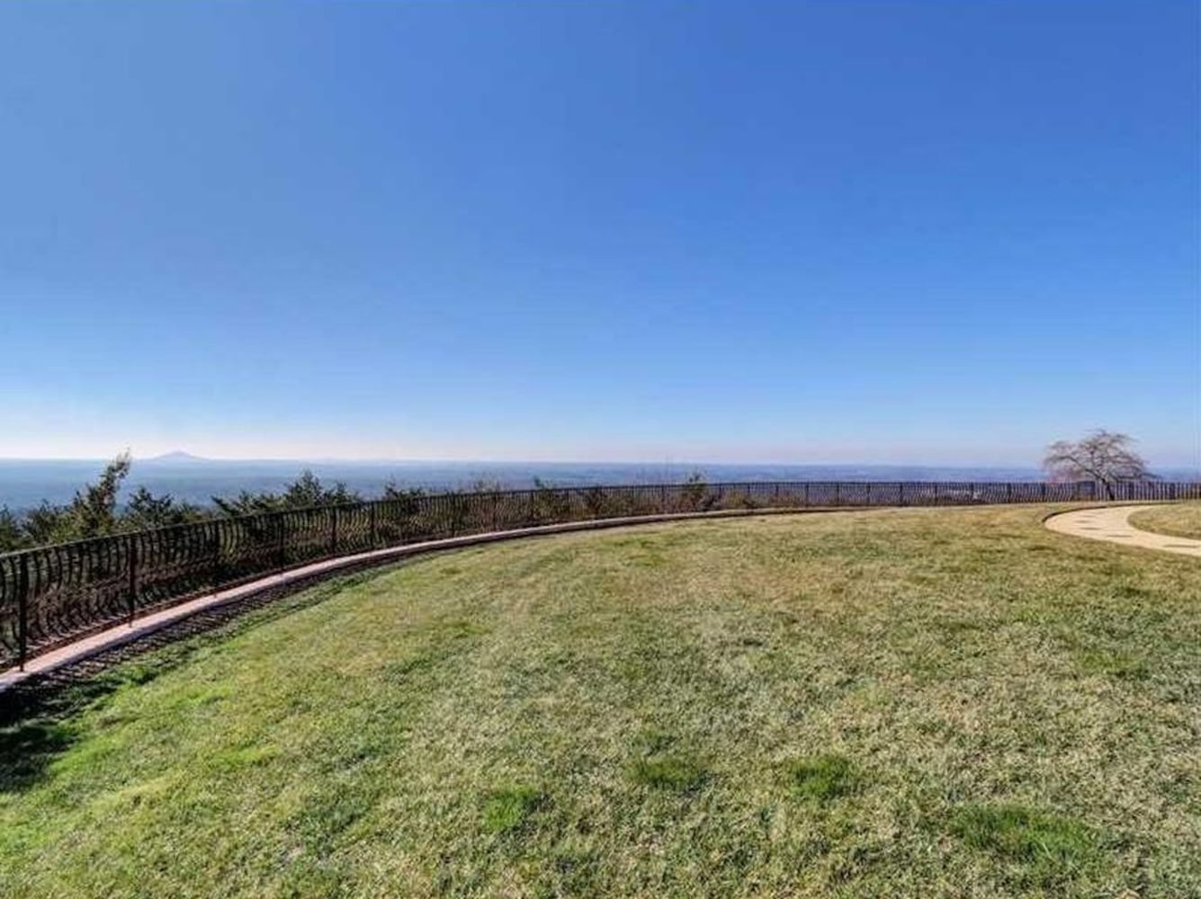 2948 Summitop Rd NE, Marietta, GA 30066