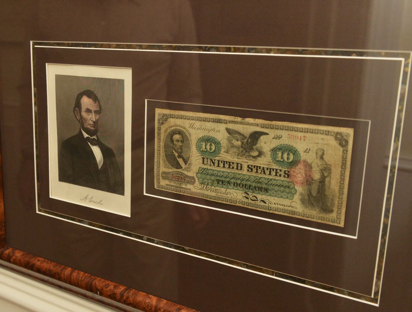 Gene Griessman and his Lincoln memorabilia