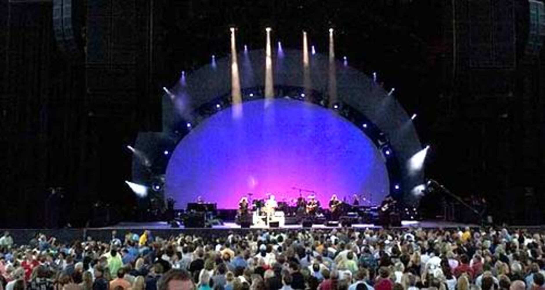 Eagles kick off summer tour at new Alpharetta amphitheatre