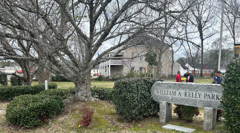 The marker, which stands just a few feet from the William A. Kelly Park sign, has been missing for the past week.