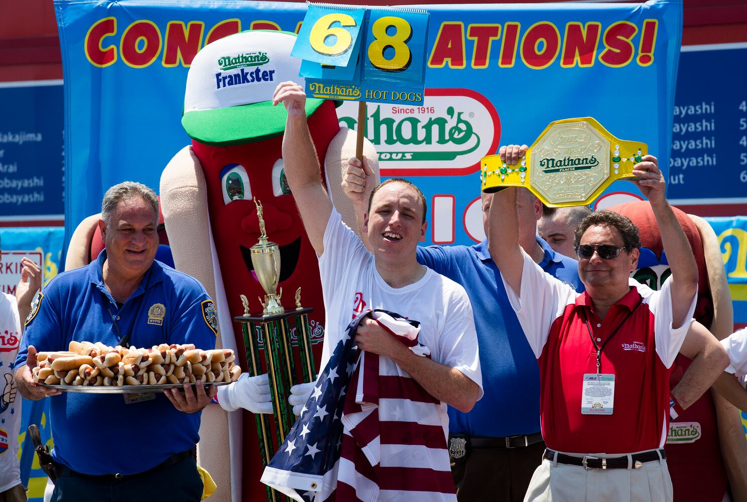 Joey Chestnut wins Coney Island hot dog contest for sixth time